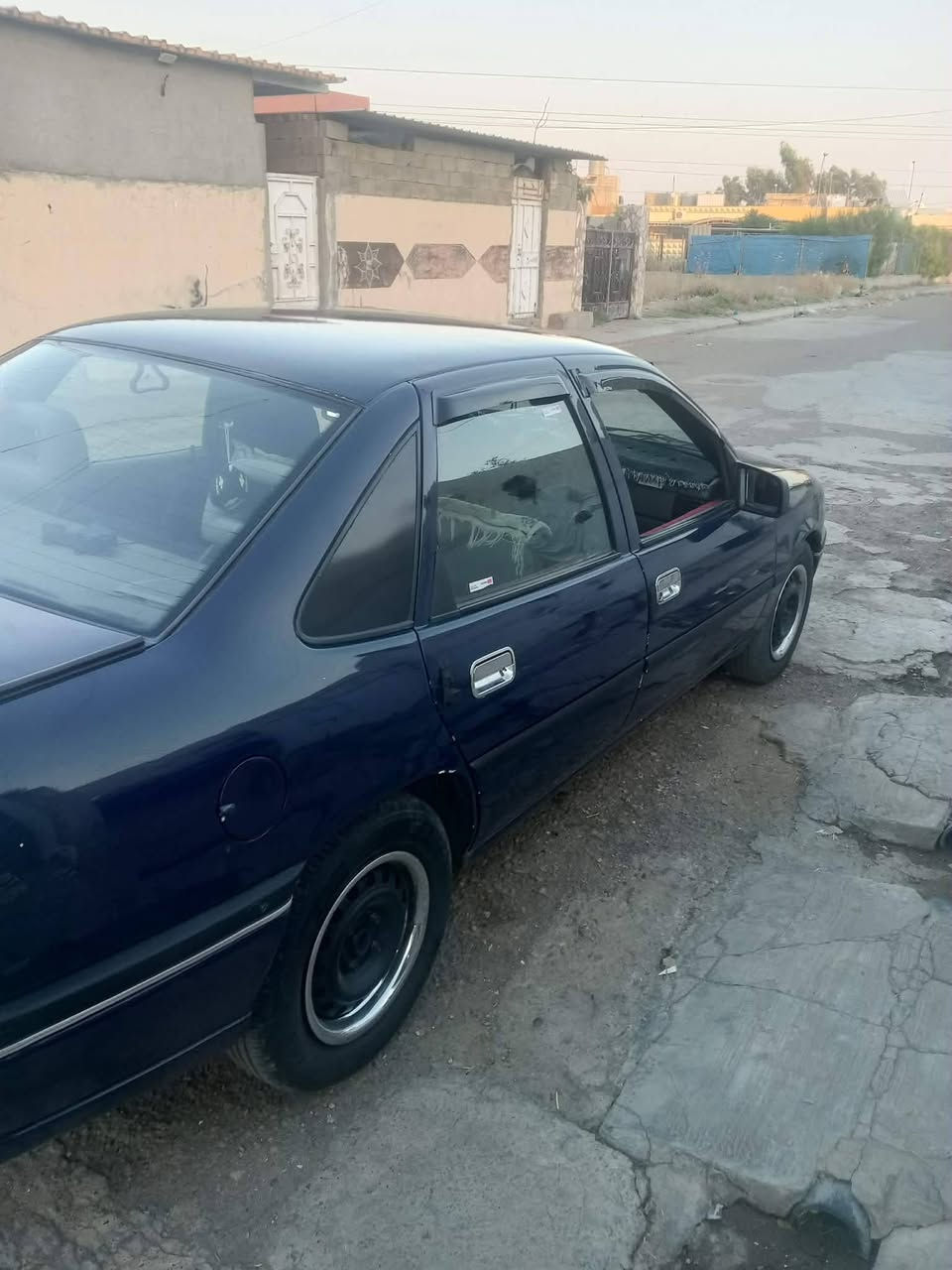 اوبل للبيع بس مكلف لأحد يكتب السعر مكلف بل نشر ***********
