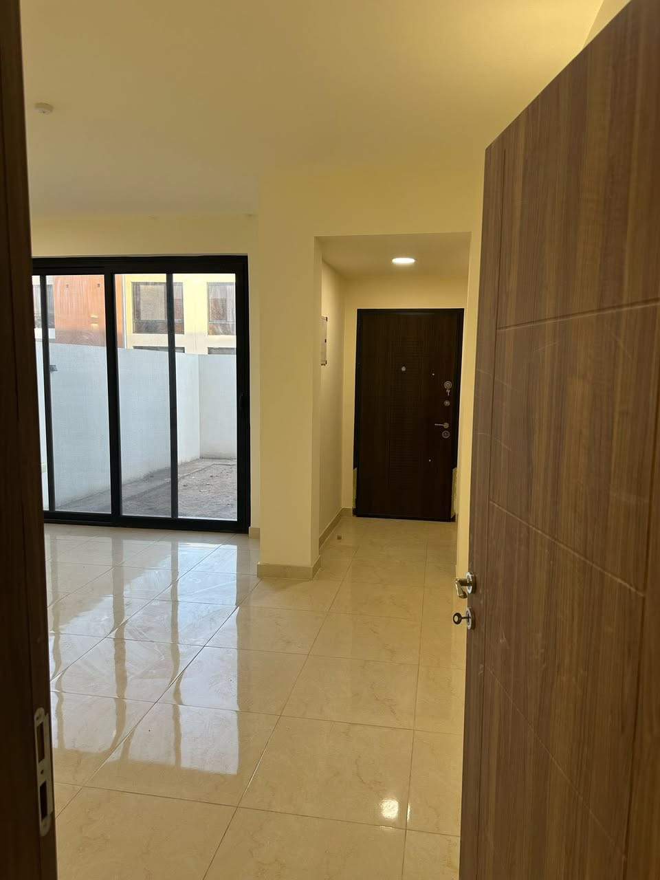 🏡بيت للايجار داخل مجمع داماك السكني. للاستفسار ***********
