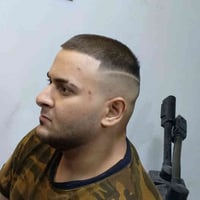 العروبه • صالون حلاقة • مطلوب حلاقين