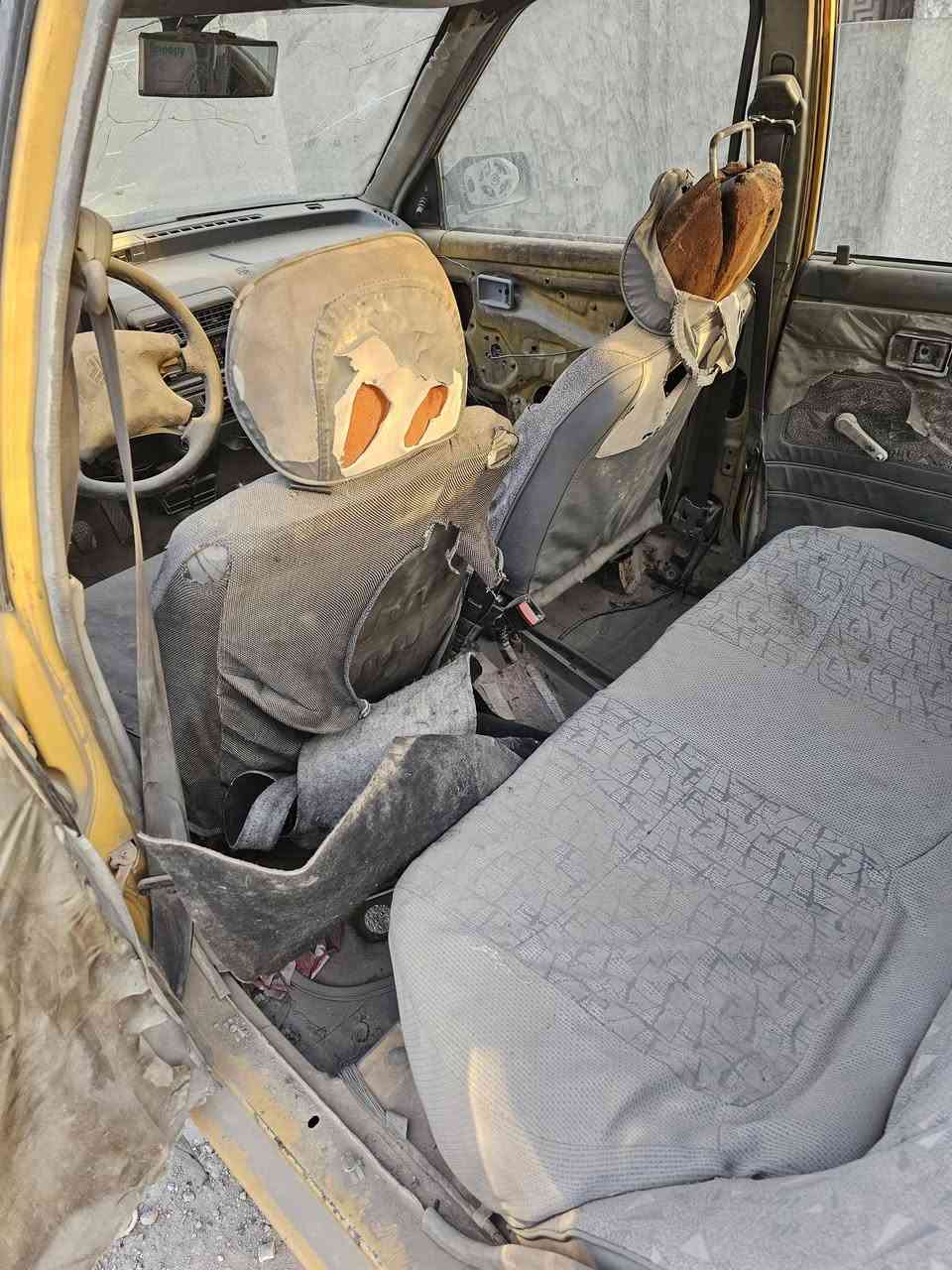 سايبه للبيع كوم حديد  اصولية عليها هيه وغرامات السياره شغاله 
مثل ما موضح بل فيديو هل موجود خابر وتدلل مكانها المعلمين رقمي ***********
