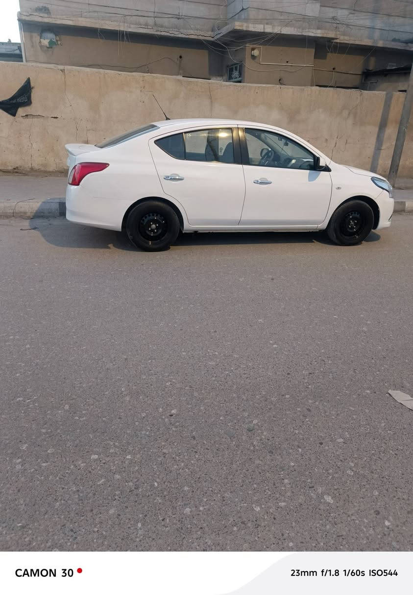 السلام عليكم نيسان سني هندي بليته زركه موديل 2022 جاهزة مكفول بيها بارد قليل بل بنيد موضح بل صوره والباقي كفاله مكينه وكير وتبريد رقم أربيل بسم شركه تحويل أو وكاله أي وقت السياره جاهزه  *********** مكاني البصره المعقل السعر 113
