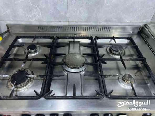 طباخ وفرن ٥ عيون ايطالي الاصلي
سعر ٢٠٠ الف
زبير شارع المعارض
***********
