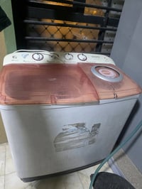 غسالة • شغالة • الضباط