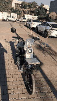 سلام عليكم ‏دراجة للبيع ‏الدراجة ‏خمس بطاريات ‏السرعة ‏تعبر الستين￼￼￼￼￼ ‏الدراجة كلش نظيفة ‏السعر290 ‏بيها مجال ‏￼￼￼￼ ‭٠٧٨٦ ٣٨٤ ٠٥٩١‬
