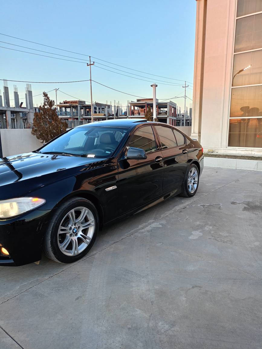 پێشەکی بەناوی خودای گەورەومیهرەبان  
                                Bmwf10
                                                    بیئێم دەبلیو ئێف ١٠ مودیل ٢٠١٢ مەکینە ٥٢٨توین توربو ٤پستون بیلاد ئێم سالێکە داخل بوە مەنەفێست ئەسلی بئ دەحمو لیدران فول فول مواسەفات سندوق شاپ نرخی ١٣٠وکەمێک مەجال موبایل *********** واتس ئاپ و ڤایبەر أربيل, العراق
