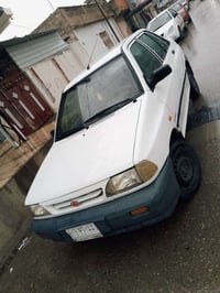 ٢٠١١ • بنزين • بدون صبغ