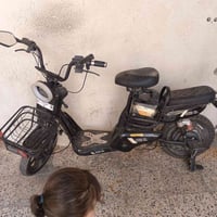 دراجه شحن تشتغل بس ماتمشي 50الف وبيه مجال 07728295054