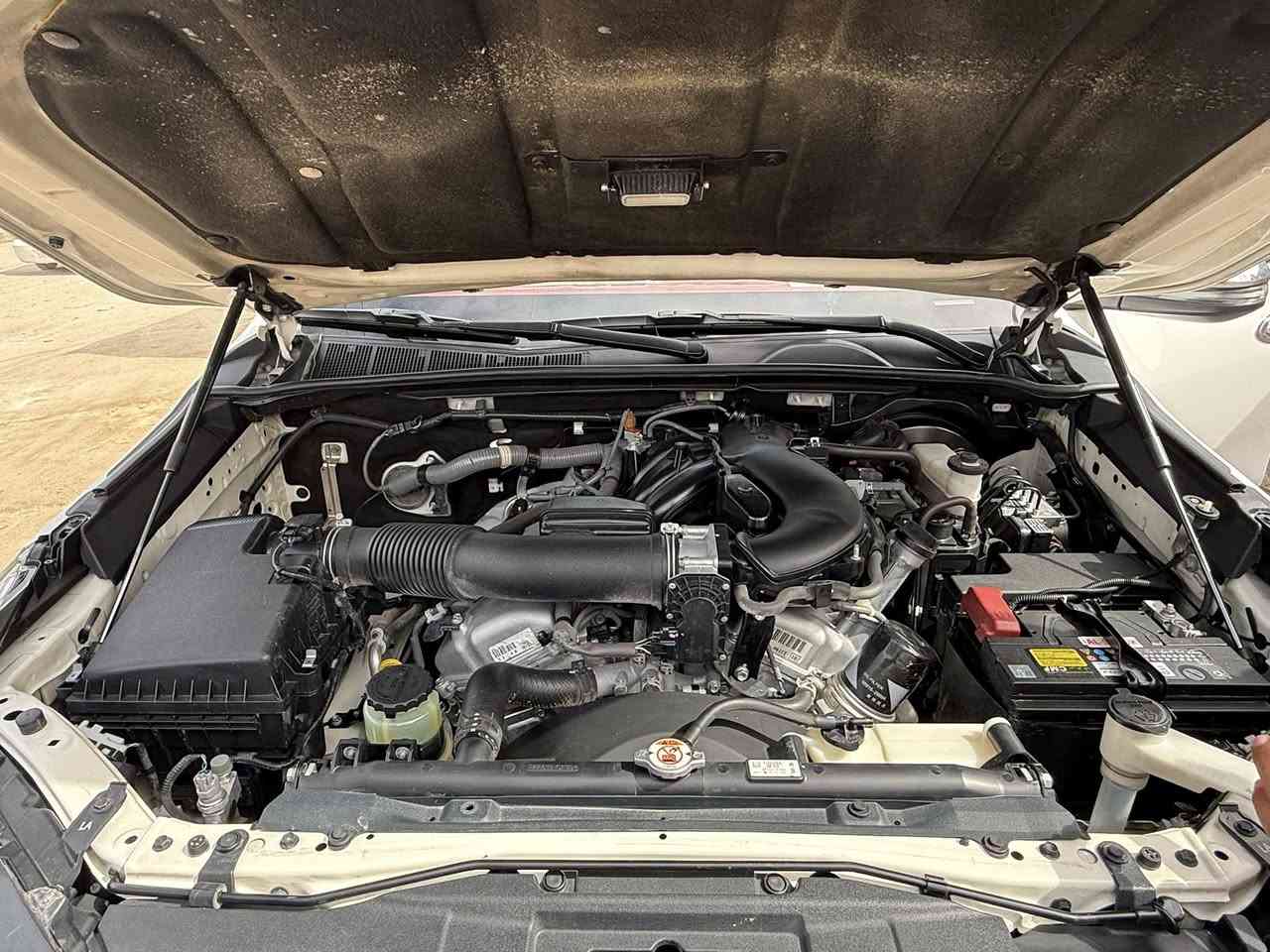 سلام عليكم بيكم للبيع تخم تاير رقم بغداد بسمي سيارة احله من صور زلغ واحد مابيه مكفول كفالة ماعده البنيد بدل سسبب طخه بسيطه السعر 350 وبيه مجال 
***********

‪+964 788 009 3406‬
