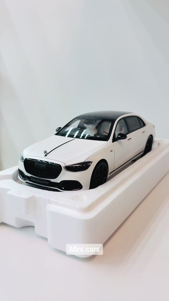 #maybach #mercedes #mercedesbenz #diecastcollectors #turkey 


**إذا كنت صاحب هذا الإعلان وتريد حذفه لأي سبب، رجاءا أرسل رسالة إلى الدعم الفني**