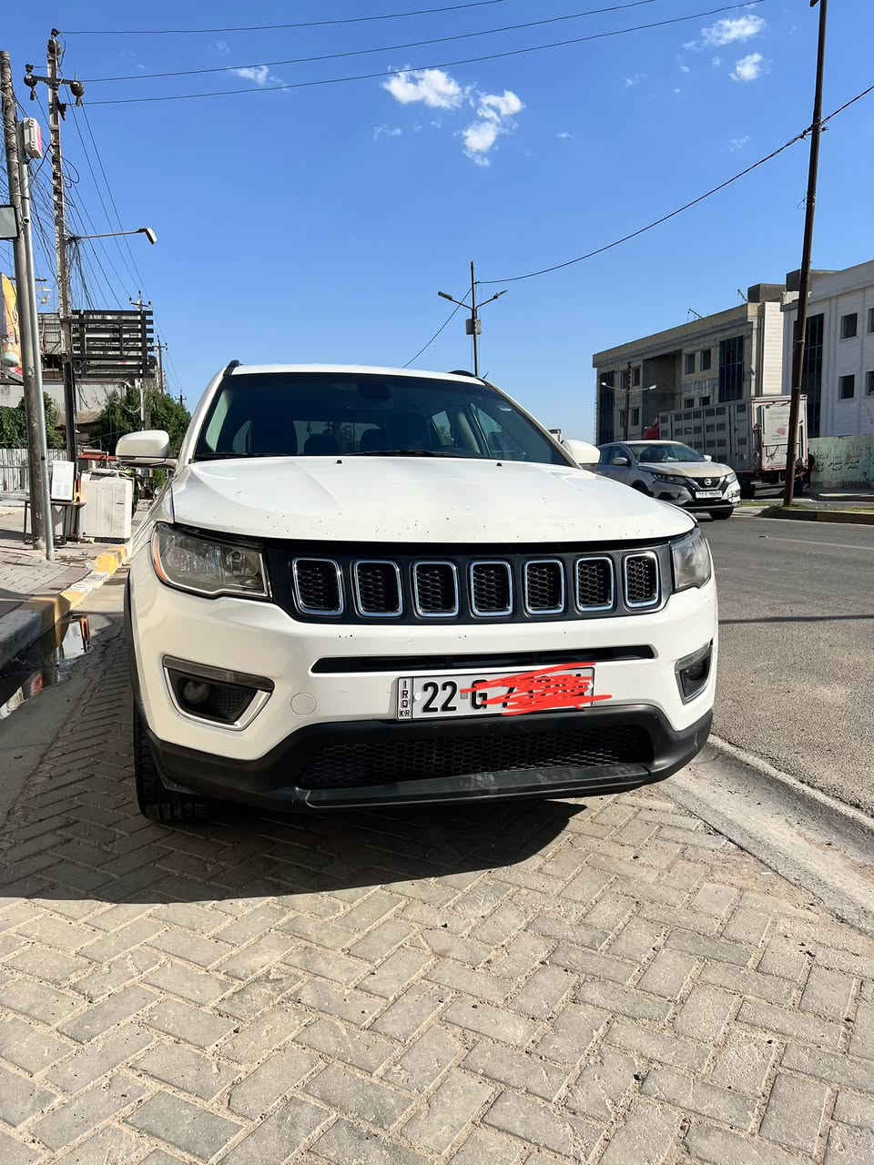 كومباس ٢٠٢٠ limited 
ماشية ١١٦ الف كيلو 
 السعر ١٢٠ ورقة 
سونارها بالصور
بأسمي السيارة ومكاني بغداد العامرية
رقمي ***********

