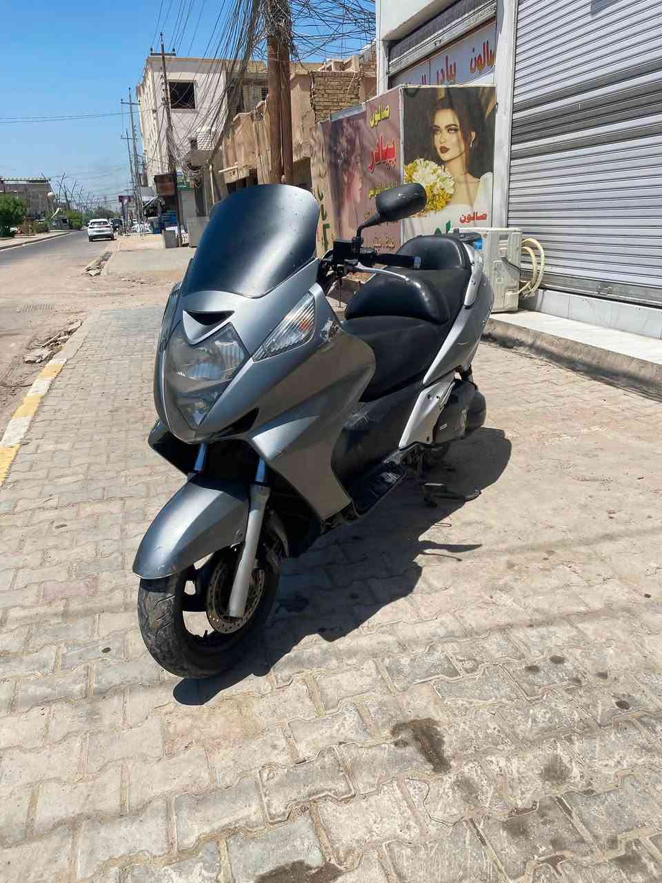 سلام عليكم
سلفر للبيع ٤٠٠

دراجه كامله كهربائيات
مكينه ناعمه لا نضوك ولا شي 
نقص ترايش 
مكاني محموديه 
رقم ٠٧٨٨٦٢٢٨٩١


**إذا كنت صاحب هذا الإعلان وتريد حذفه لأي سبب، رجاءا أرسل رسالة إلى الدعم الفني**