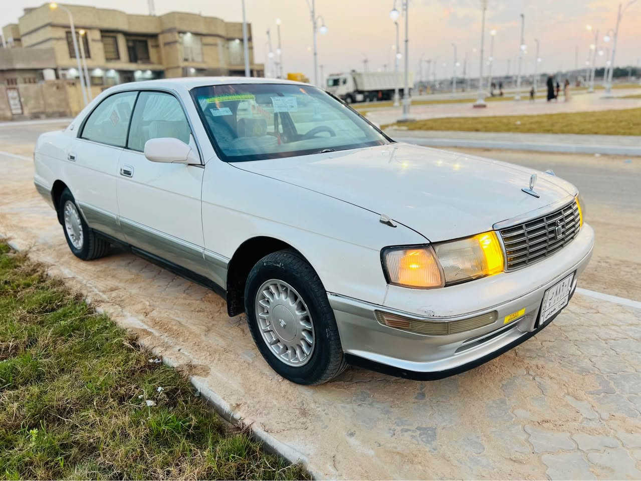 تيوتا كراون بطه فصل موديل 1995 فنر بلاد سياره كفاله عامه ضربه وكص ونقل وعيب شرعي والصبغ مكينه وكير جدد مكفولات تخم تاير جديد كهربائيات كله تشتغل شاشه كامره خلفيه تبريد ثلج حداديه جديده سياره فول موصفات دواخل جديده كلش كشنات بطاين جدد رقم بصره تحويل مباشر سنويه جديده  سعر 66 قفل الشراي يتصل *********** مكان السياره بصره البصرة, العراق
