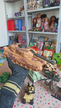 سيارات ومعدات عسكريه . - كلهم 14 ألف فقط ✅  . - للتواصل واتساب ⬅️ 0778...