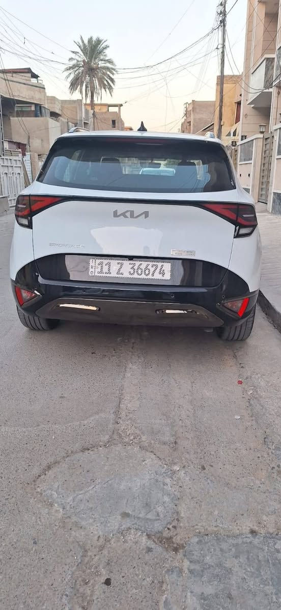 كيه اسبورتج موديل2025 خليجي فول ماشيه 10 تالاف مكفوله من الخدش والضربه والصبغ بعدهي عل وضعيه الشركه حساسات تتفه كشنات استيرن حساسات امامي خلفي كامره دواره كشنات كهربائي فتحه بصمه تشغيل عن بعد جنطه كهربائي قياده اليه توقف ذاني بكانهه البياع  خاص مفتوح رقمي ***********
