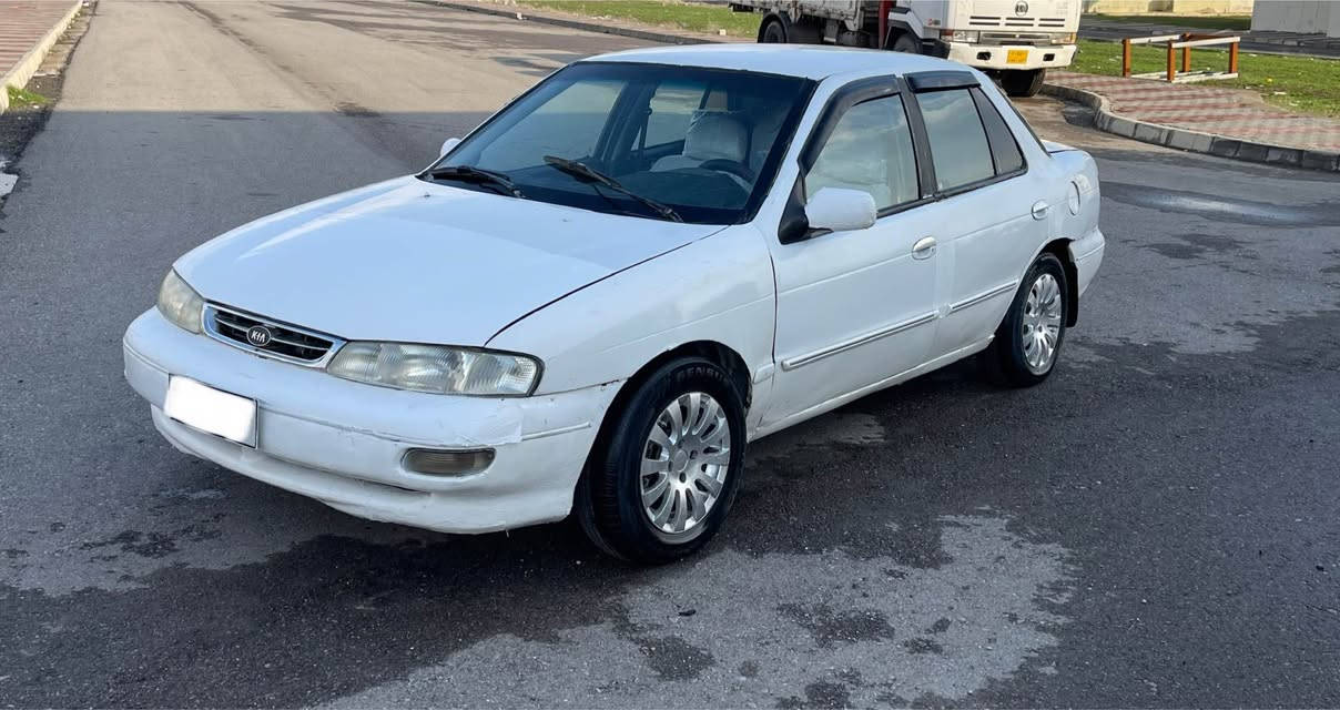 كيام سيڤيا ئارم پلاستيك سليماني بةشةرتي ئةوةليات
موديل١٩٩٦
مةكينه ١٦ و بةخ
گيرو مةكينه بةشةرت گةرمي بةشةرت
تةبريتي بةس غازي دةوي
موسو برانةووة
بةشةرت
پيشو  دواووةي بي دةعم
چوار تاو ويلي خاوين
سعري١٨  $
*********** بشدار, السليمانية
