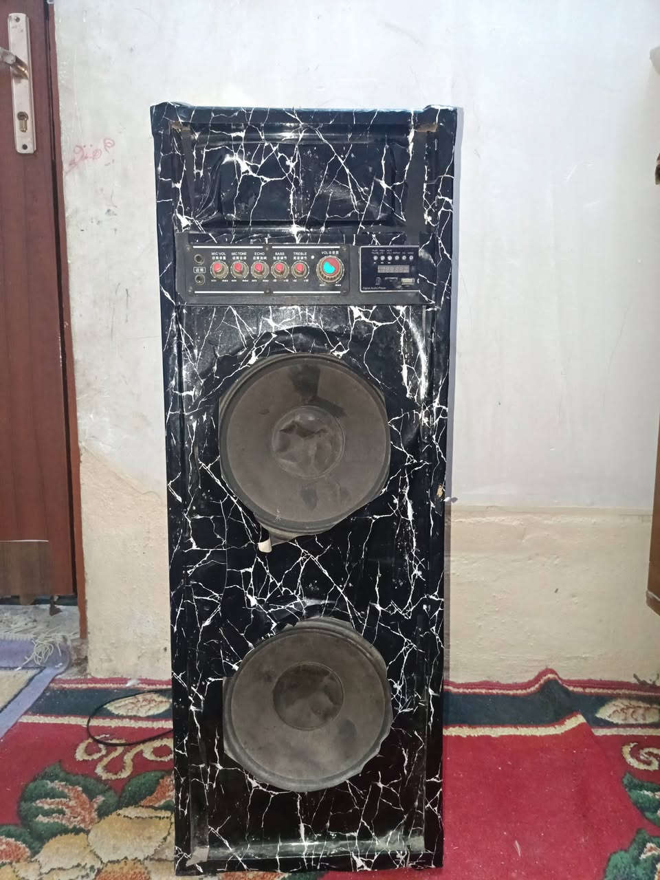 6 كراسي مابيهن اي ظرر الزوج 15
ديجل مظخم سماعة وحدة كبيرة 75 
ديجل مظخم دبل سماعة  110 
بلي 4 الحديث + جوستك عدد 2 + يو بي اس شحن فتخ كارتون + 7 العاب 250 الف 
اي شي عل فحص 
***********
***********
