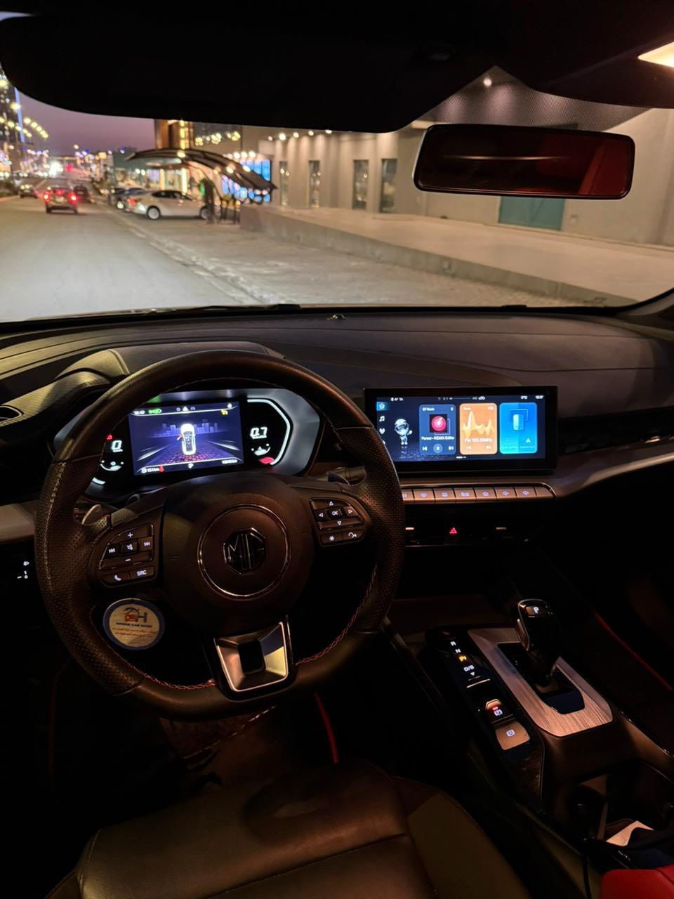 للبيع mg gt موديل ٢٠٢٤ مواصفات خليجي محرك ١٥ تيربو سيارة ماشية ١٠ الف لون اسود فول مواصفات مكفولة من كلشي رقم اربيل سعر ١٢٥ ورقة وبيها مجال 
***********
*********** 
مكان سيارة اربيل
