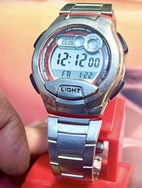 6 قطع تايمكس وكاسيو سعر القطعة 35 بغداد يوجد توصيل 07706213965