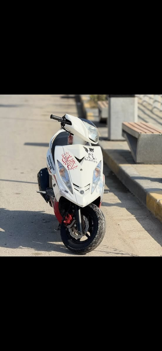 السلام عليكم دراجة جيتي ار للبيع الدراجة كفاله عامة صارلهة شهر نازله من الرمبه الدراجة خير من الله شلعه ومعدل الدراجة خمسينيه  السعر 1100 وبيها مجال للطيبن للاستفسار 
رصيد/***********
واتساب/***********
