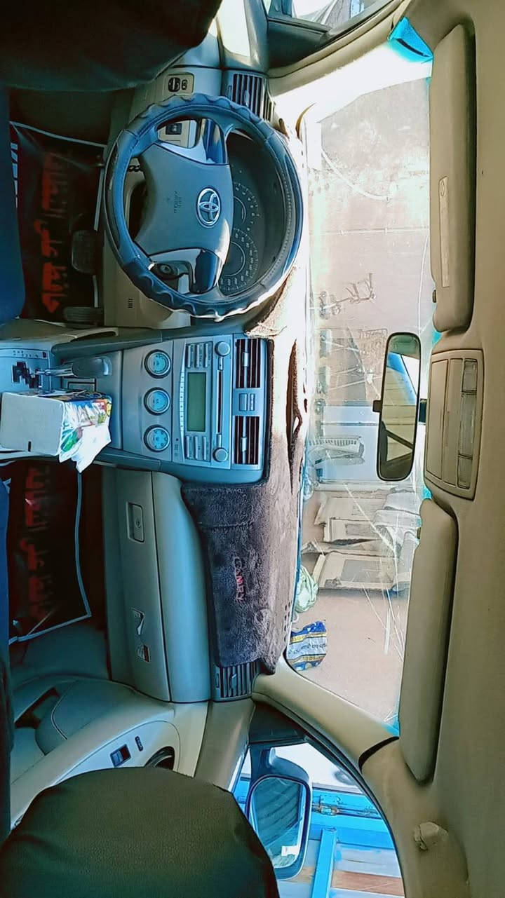 السلام عليكم كامري ٢٠٠٧ سيارة مصبوغة عام باسمي تخم تاير صدر جديد باتري جديد كهربائيات كير محرك تبريد جديد منظومة كاملة العام سويتهة سيارة خير من الله على أيدي صار ٣ سنوات عندي السعر ٧٥ بغداد الشعب الجمعيات ***********
