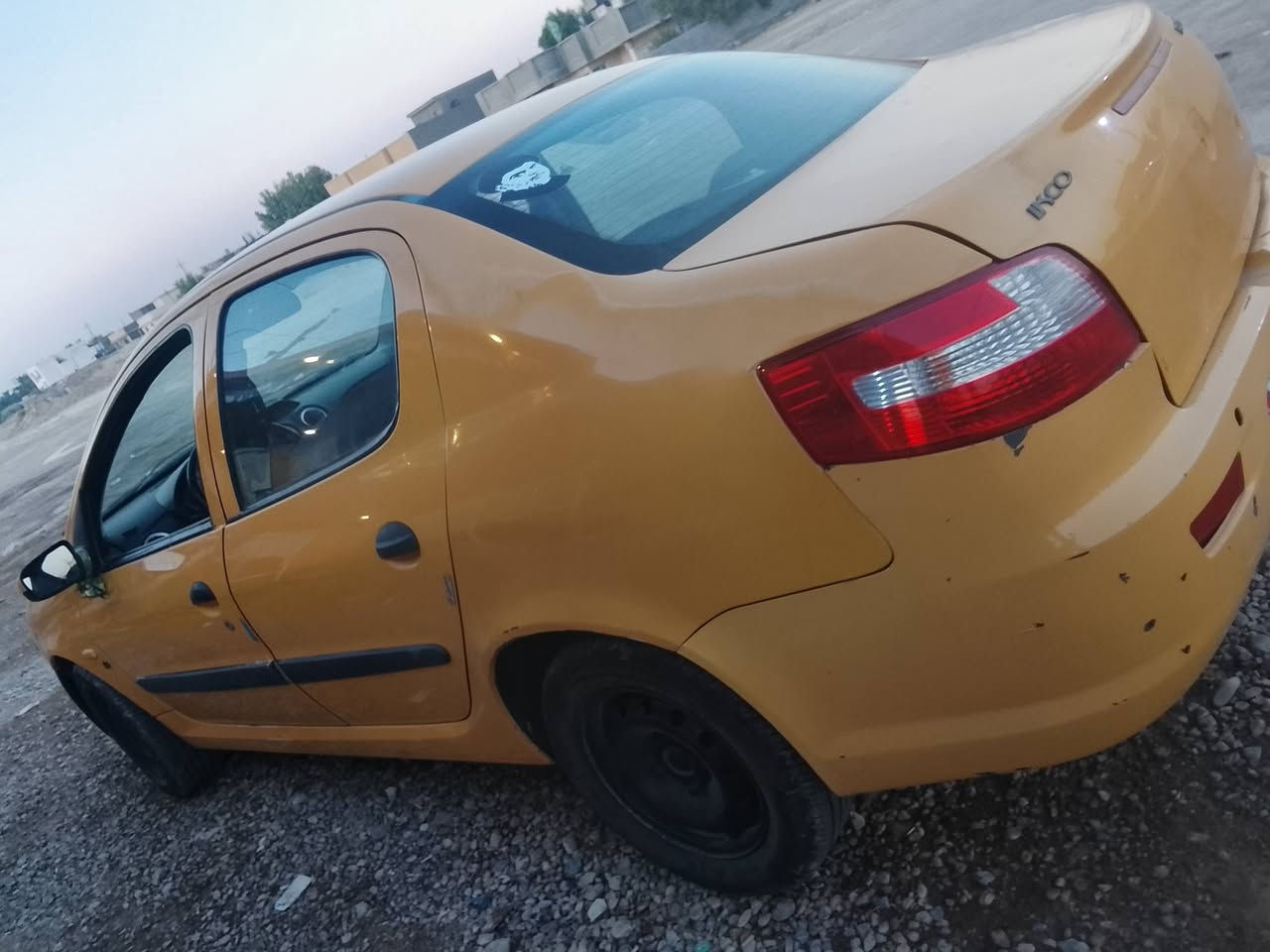 سلام عليكم بيع سمند رنه موديل ٢٠١٤ رقم بغداد رقم جديد هيهه وغرامات مصفرة تحويل مباشر سياره جديدة معنه كلمه مكفوله كفاله عامه من كلشي سيارة مال جناي سعر ٣٣ بيهه مجال عنوان واسط صويرة طريق المطار الهاتف ***********
