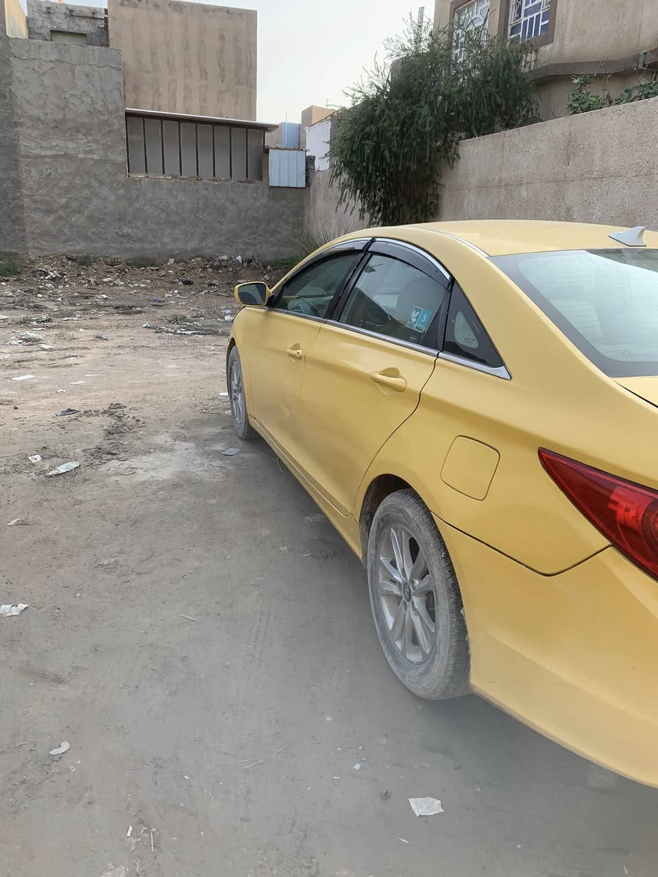 السلام عليكم
للبيع سوناتا 2013 وارد امريكي
رقم بغداد سنويه لل2031
بسمي بدون نواقص السيارة
فقط شغلات بسيطه جدا
ومامسجله بخط استخدام حلو ومامتعوبه 
السعر 90 ورقه وبيها مجال
مكان السياره النجف الاشرف

للتواصل ***********
