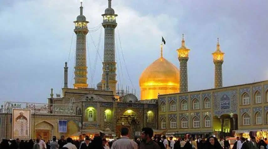 حملات هادي الركابي للحج والعمره وزيارة العتبات المقدسه 
على الراغبين لزيارة الامام علي بن موسى الرضا عليه والسيده المعصومه تسليم الجوازات بسعر 200 الف دينار يشمل السكن والنقل وثلاث وجبات طعام في مشهد فنادق قريبه من الحرم سيارات حديثه v ip مدة الرحله 11مع الطريق للتواصل على الارقام التالية 
***********+واتساب
***********
المتعهّد هادي الركابي 
ذي قار الرفاعي
