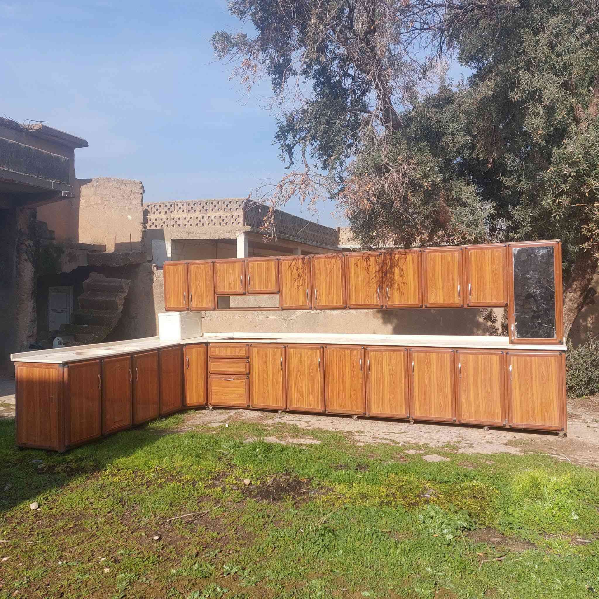 وصلت وجبه جديده من كاونترات مستعملة للبيع حيل انظاف ***********
***********
