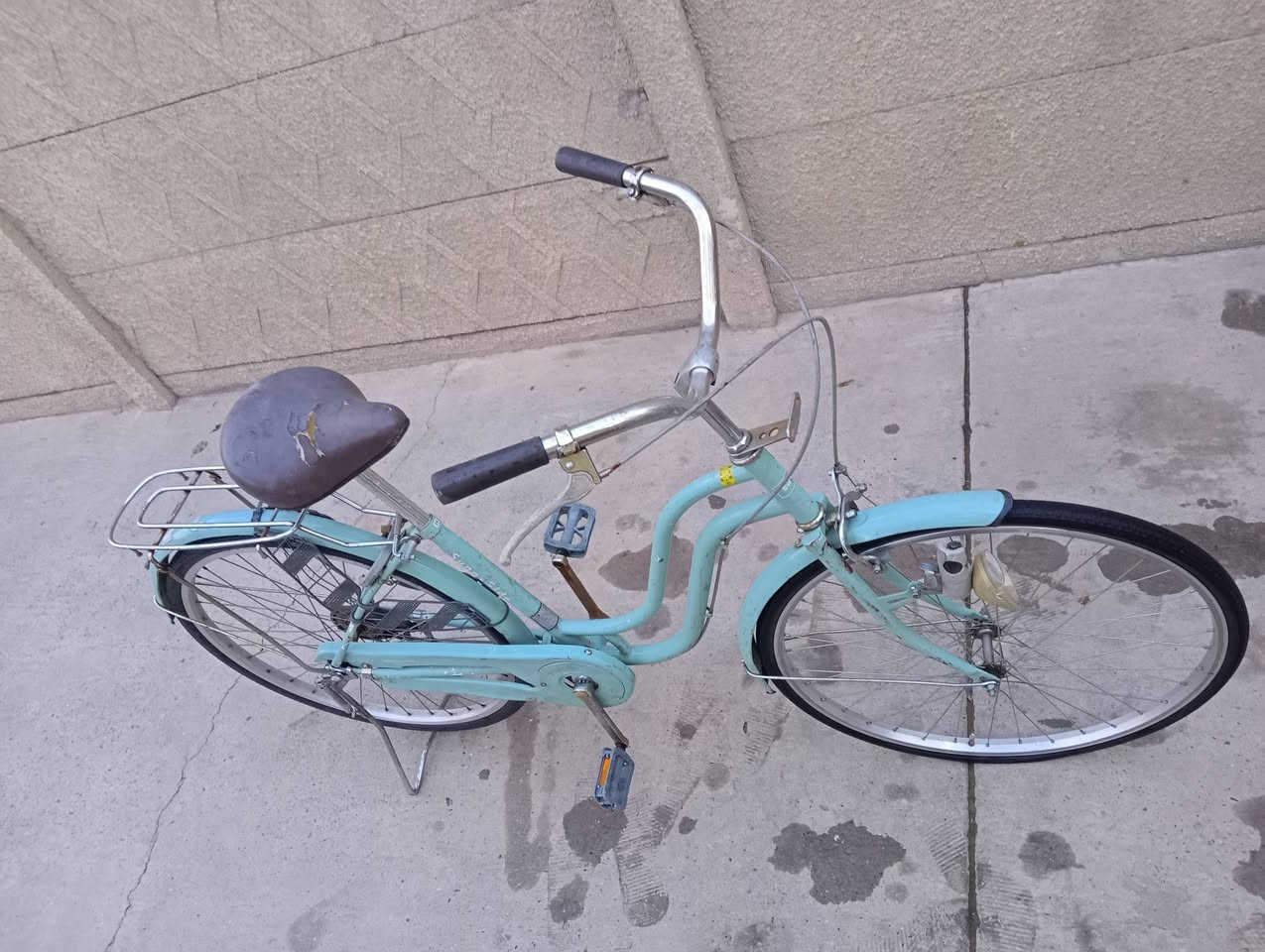 بايسكلات عبدالحليم مآل شحن سعر الواحد 75 وبي مجال المكان حي سومر 

***********
***********
