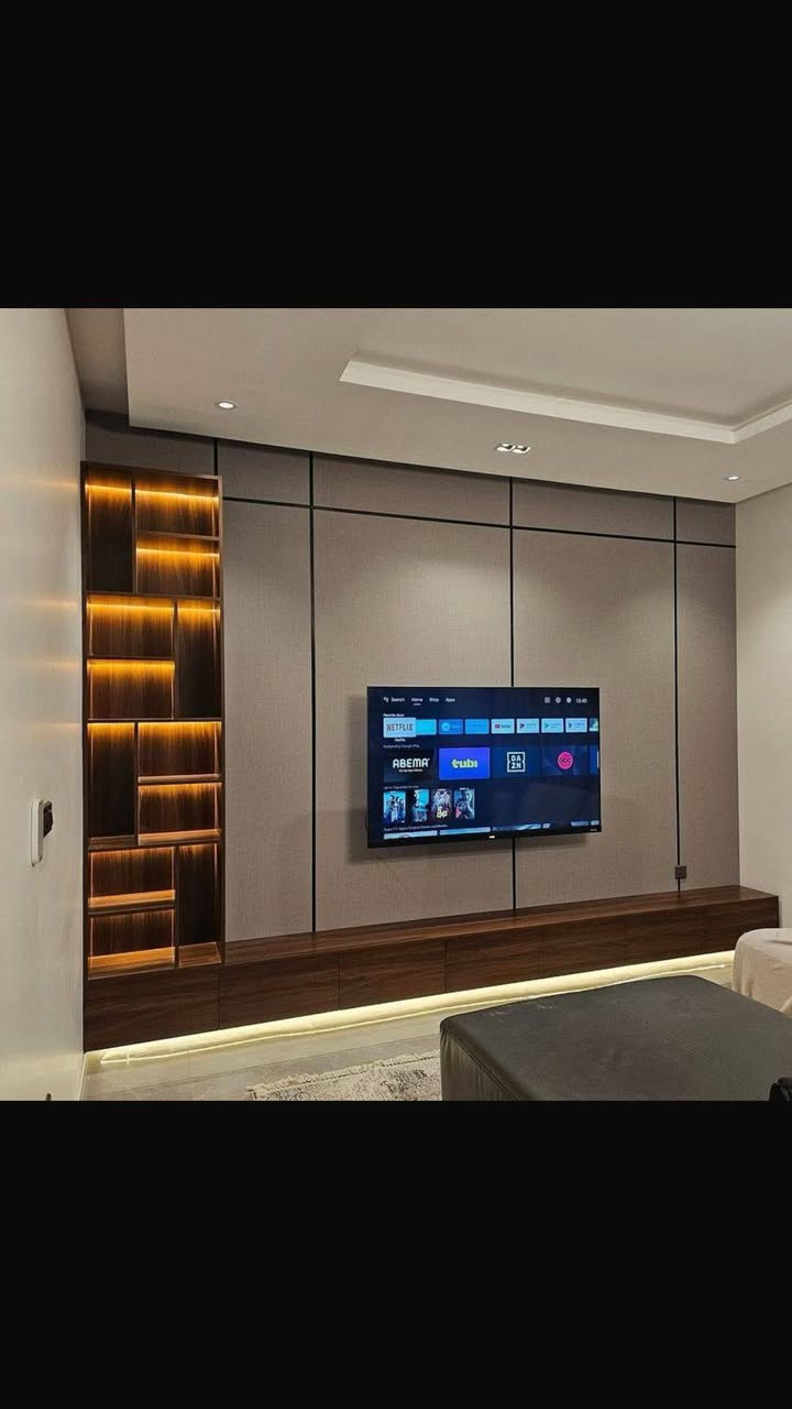 "تريد شغل نظيف وراقي؟ إحنا أهل الكار! نصمم وننفذ أحلى الديكورات ونجهز كل أعمال البناء بحرفية تخلي العين تشبع شوف. ثقتكم هي عنواننا."
الاتصال// ***********
