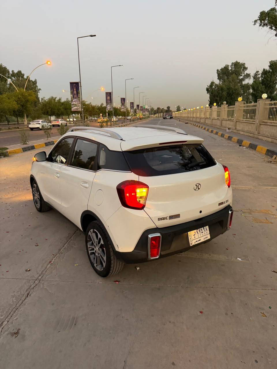 🔴X35 بايك | BAIC X35 | للبيع🔴
- موديل: 2019
- الحالة: كلين بدون صبغ، بحالة الشركة
- المواصفات: فول مواصفات ماعدا بصمة
- رقم: نينوى
- السعر: 103 قابل للتفاوض بالمعقول.
سيارة نظيفة جدا وجاهزة للاستخدام،
مناسبة لمن يبحث عن سيارة بحالة ممتازة ومواصفات متكاملة.
للتواصل والاستفسار:
 (( *********** ))
