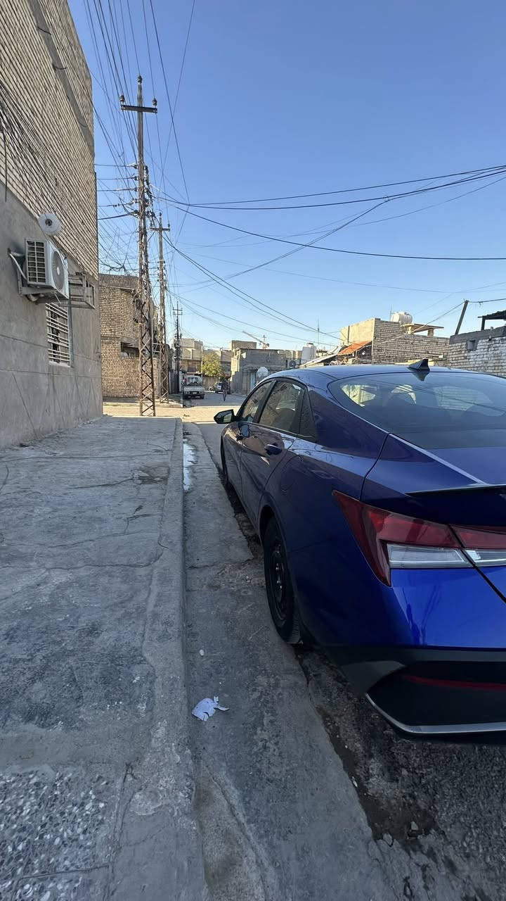 النترا مديل 25 وراد امريكي سياره گلش جديده دخول جديد ماشيه 10 الف حادث گلش خفيف فقط جاملغ مبدل شرط اصلي مال تفصيخ بدون ايرباك  وبدون شاصي وبدون لغد سيارة جديده بمعنى كلمه سعرها 172 وبيه ومجال قليل مكان بغداد منطقه العبيدي ***********
