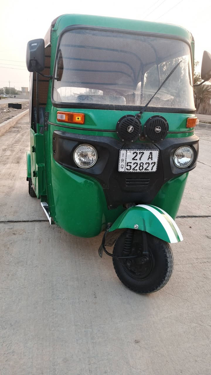 سلام عليكم تكتك للبيع 22 كفاله عامه مداور مباشر بيه بس طخه يم البگ لايت كفاله من الصبغ والمعجون الشراي يتصل ***********
