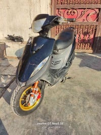 للبيع ماكس عدله تزويدات  ١-صدر رياضي ٢-يدات بريك  ٣-ويل كب ٤-كلجات FCS...