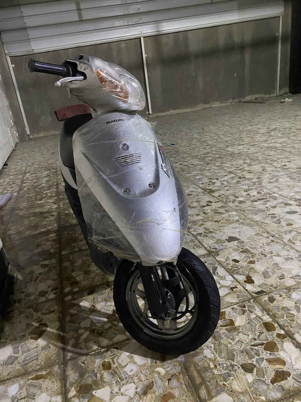 السلام عليكم للبيع دراجه ساسوكي توها طالعه من الوكيل مكينه مكفوله كهربائيات شغاله لايت عالي ناصي بعدهي جديده اوراق بسمي مكاني ميسان السعر 500وبيها مجال ولتوفيق للجميع اي استفسار خاص


**إذا كنت صاحب هذا الإعلان وتريد حذفه لأي سبب، رجاءا أرسل رسالة إلى الدعم الفني**