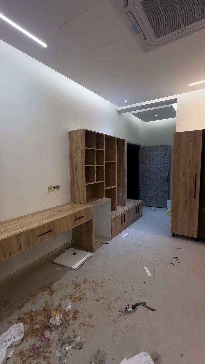غرف نوم للبيع عدد 2 بدون سرير شغل HDf تغليف كامل درجه اولى
للاستفسار : ***********
