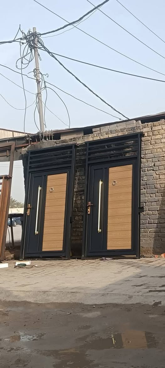 حدادة المصطفى اي شي تعتازو برسم الخدمه حله شارع الطهمازيه مقابل مول أهل الخير ***********
