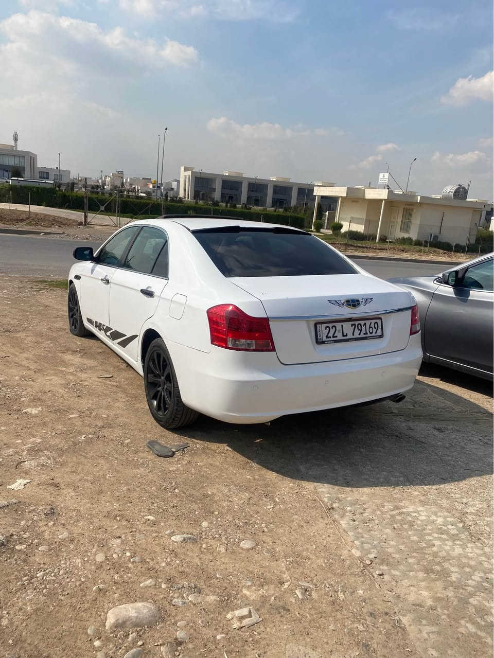 جيلى امگراند ٨،گير و مكينه كامرى بيلادى
بى سبوغ بى ليدران ،گير و مكينه و تبريد بةشةرت 
له هةوليرم،رةقةم و سنوى نوى يه ،نرخ:٧٢$
ژ.م:*********** أربيل, العراق
