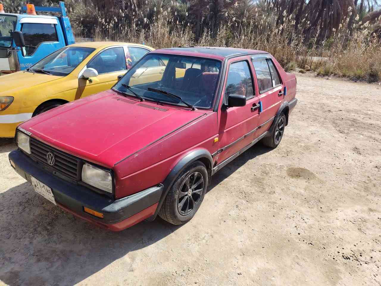 كولف جيتيا موديل 1991مكفوله محرك 1800كير اوتاماتيك رقم بغداد مكان بابل ***********
