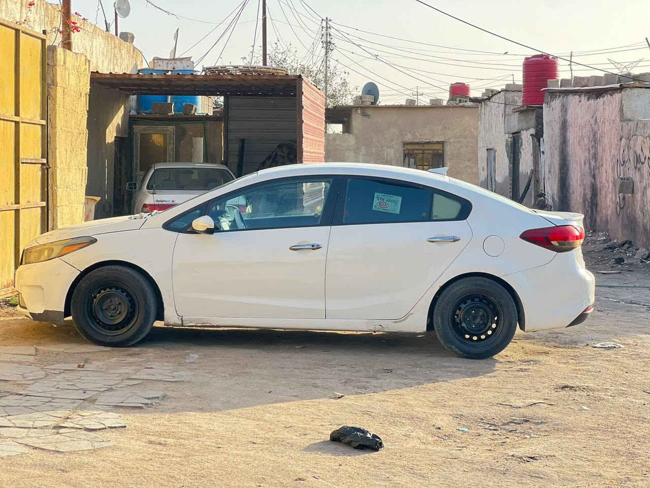 فورتي ١٧ رقم انكليزي رقم اربيل  راعيها بابصره موكردي سنويه مامنتهيه سكن بصره رقم تلفون ***********سعر ١٠٣ بيه مجال حك جيه
