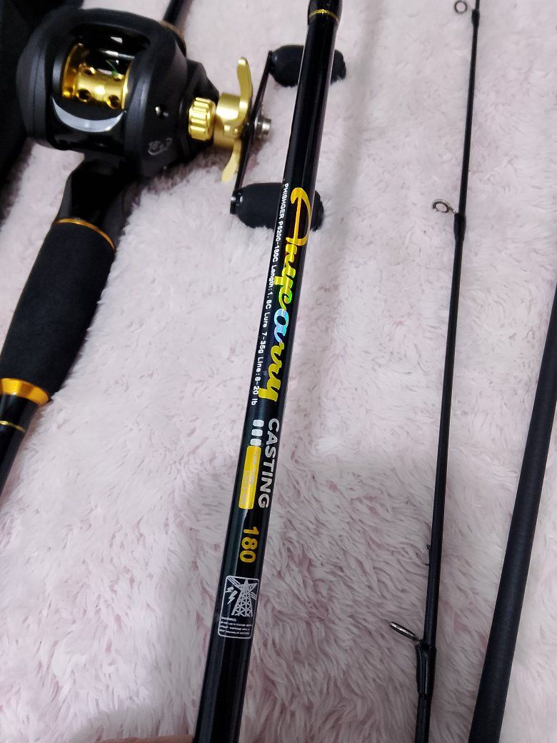 متوفر سناره صيد بهذا الشكل جديد امازون 
خلي سعرك وبالعافيه


**إذا كنت صاحب هذا الإعلان وتريد حذفه لأي سبب، رجاءا أرسل رسالة إلى الدعم الفني**