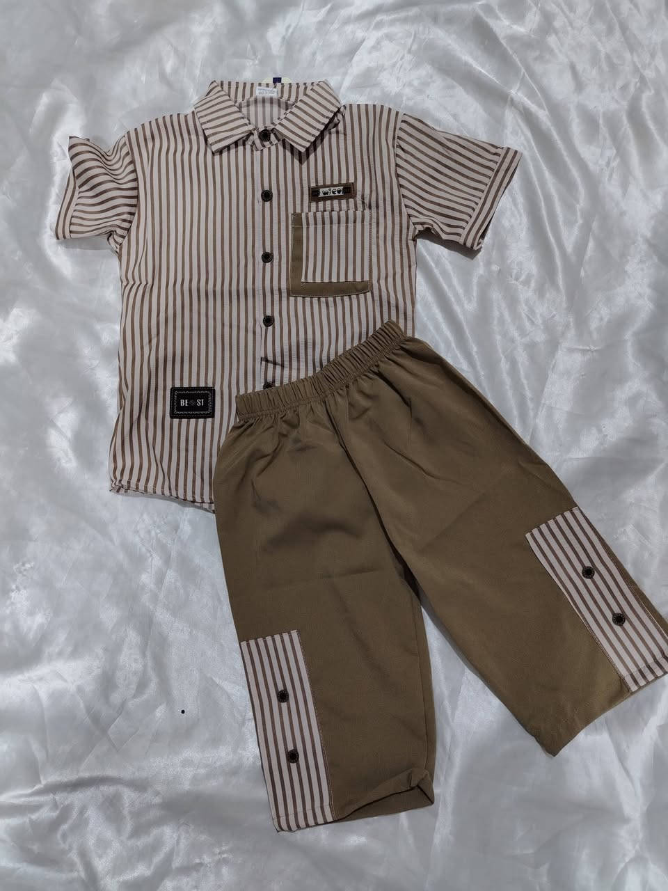 طقم عيد ولادي خامة ممتازة شرط الفحص
قياس من ٦ سنوات الئ ١٠ سنوات
السعر ١٠ الف


**إذا كنت صاحب هذا الإعلان وتريد حذفه لأي سبب، رجاءا أرسل رسالة إلى الدعم الفني**