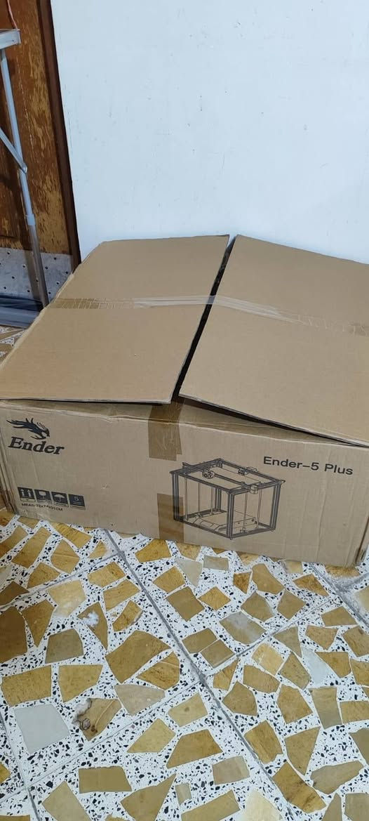 السلام عليكم اخوان
مكلف بالنشر

طابعة creality ender5- plus

الطابعه غير مستخدمه فقط على گد الفحص نظيفه جدا وتعتبر من الطابعات الكبيره والممتازه
قياس الطباعه ٣٥ في ٣٥ في ٤٠ سانتيم
اخوان الطابعه استيراد شركه مو امازون 
ومتوفر ويه الطابعه مجفف فلمنت
سعر الطابعه والمجفف ٥٥٠ الف
كارتونة الطابعه وكل محتوياتهه موجوده وغير مستخدمه

يفضل ان يكون المشتري من بغداد الطابعه مشدوده وجاهزه للفحص والعمل
للاستفسار والتواصل على الخاص


**إذا كنت صاحب هذا الإعلان وتريد حذفه لأي سبب، رجاءا أرسل رسالة إلى الدعم الفني**