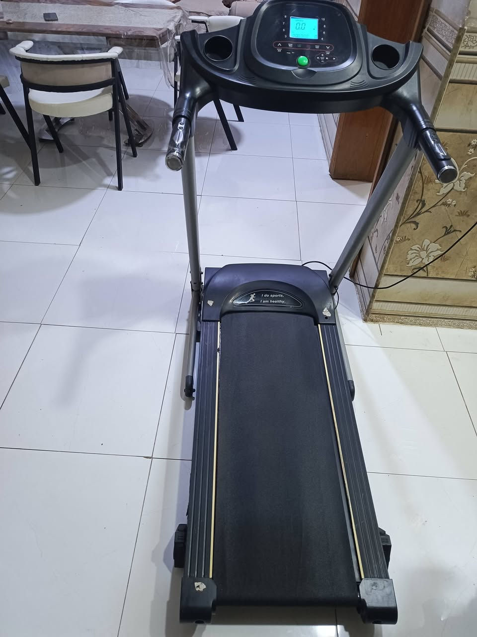 سلام عليكم
جهاز جري رياضي نظيف كلش للبيع 
بي قياس نبضات القلب +جبلي 
السعر/180 الف
الموقع /كربلاء شارع الجاير 
رقم الهاتف /***********
