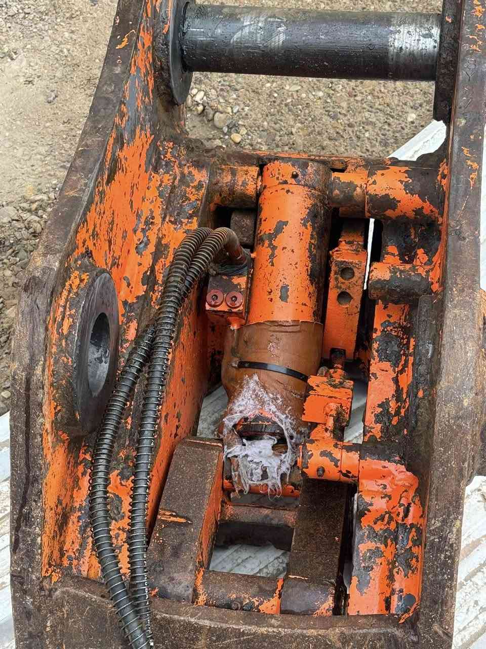 السلام عليكم كماشه بيم ٨٠ لبيع استفسار ***********
