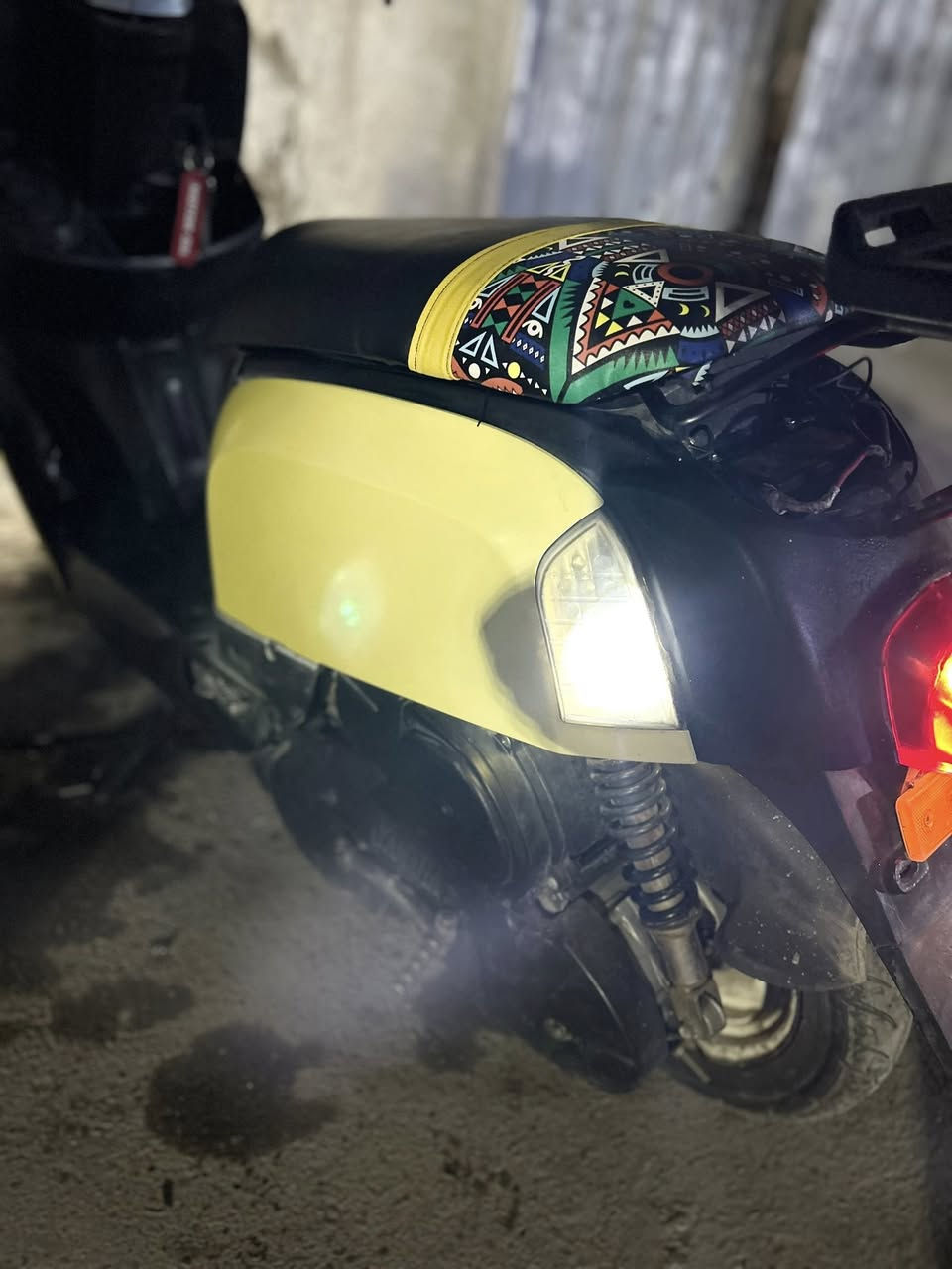 ماكس بوليس للبيع دراجه نكره بل وقت تاير خلفي جديد كشن تزويد  دوشمه مميز زنون عالي ناصي لشاير هندر سلف دبل جديد اصلي  لون كدام عينك دراجه ملحه ناشفه خير من الله عوزه بس هورن من غسلته وكف السعر 450وبيه مجال حك جيتك مكاني البياع شرطه رابعه ***********
