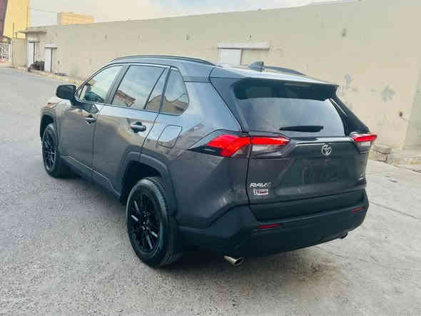 راف فور 2024 ماشي 3الف مواصفات LE AWD 
 بيها صبغ جملغ و ربع باب بدون دواخل بجم كبس 
سيارة تترقم شمالي سعر219$ *********** اكر
