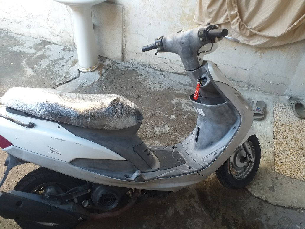 سلام دراجه ماكس منغولي للبيع دراجع بس صالنصه طاكه كلشي شغال 
المكان طوبجي قرب داىره المرور 
السعر375
الرقم***********
