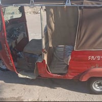 تكتك للبيع موديل ١٩ رقم وسنويه بل سنويه شهر ٢ وقبل لارقمهم شهر ٤  0775...