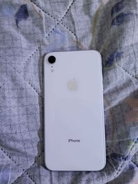 آيفون XR • ٦٤ جيجا • بطاريه ٧٨٪